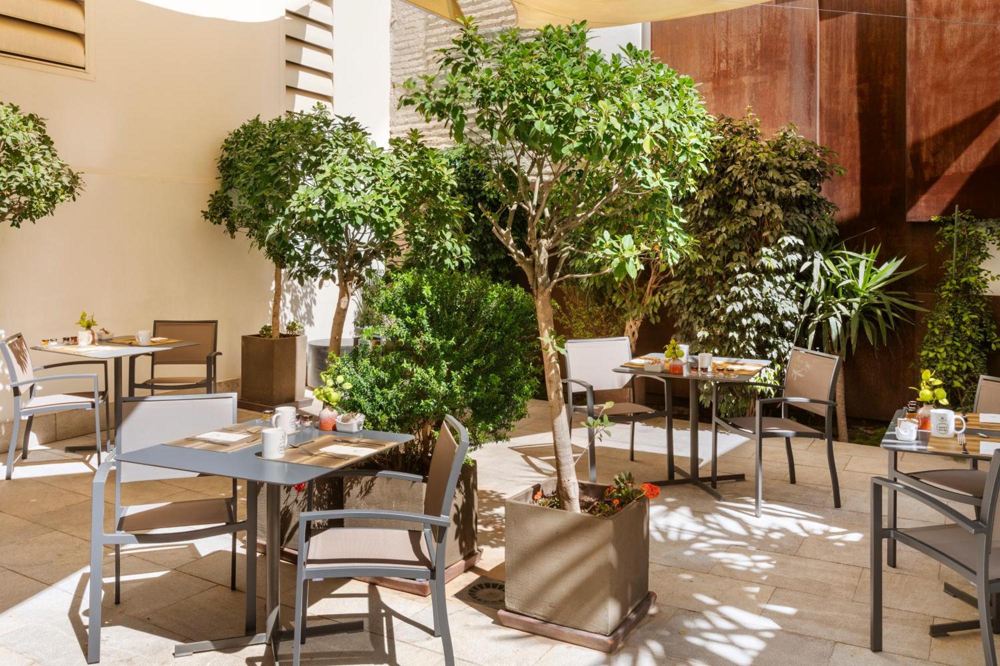 Eurostars Sevilla Boutique Buitenkant foto